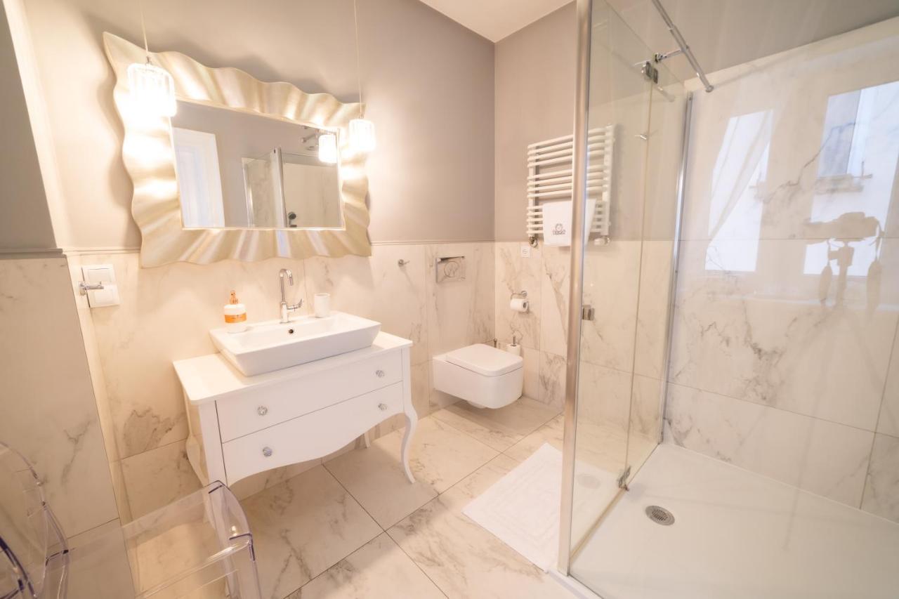 Apartamenty Pod Zegarem Mikołajki Eksteriør bilde